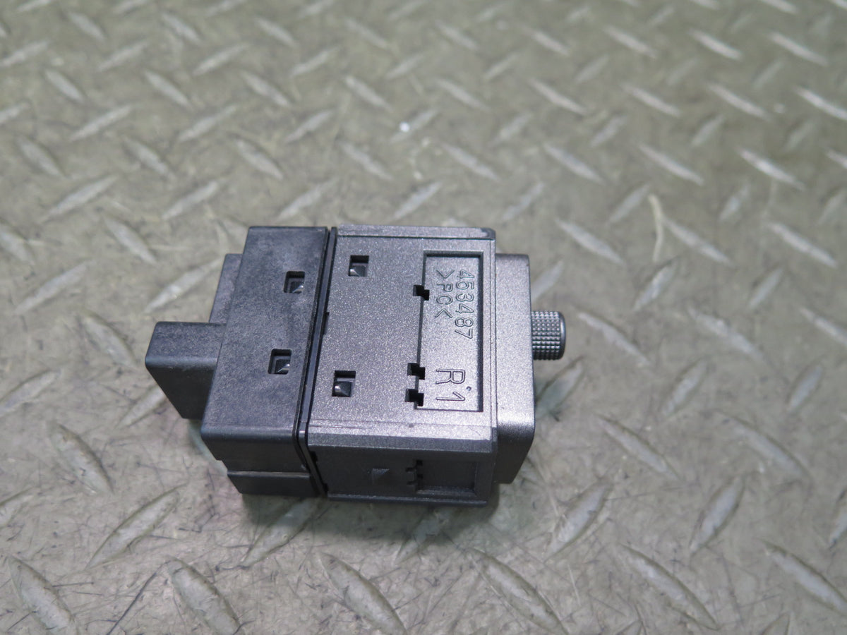 07-12 Lexus LS600h LS460 Front Right Passenger Heated Cooled Seat Switch OEM