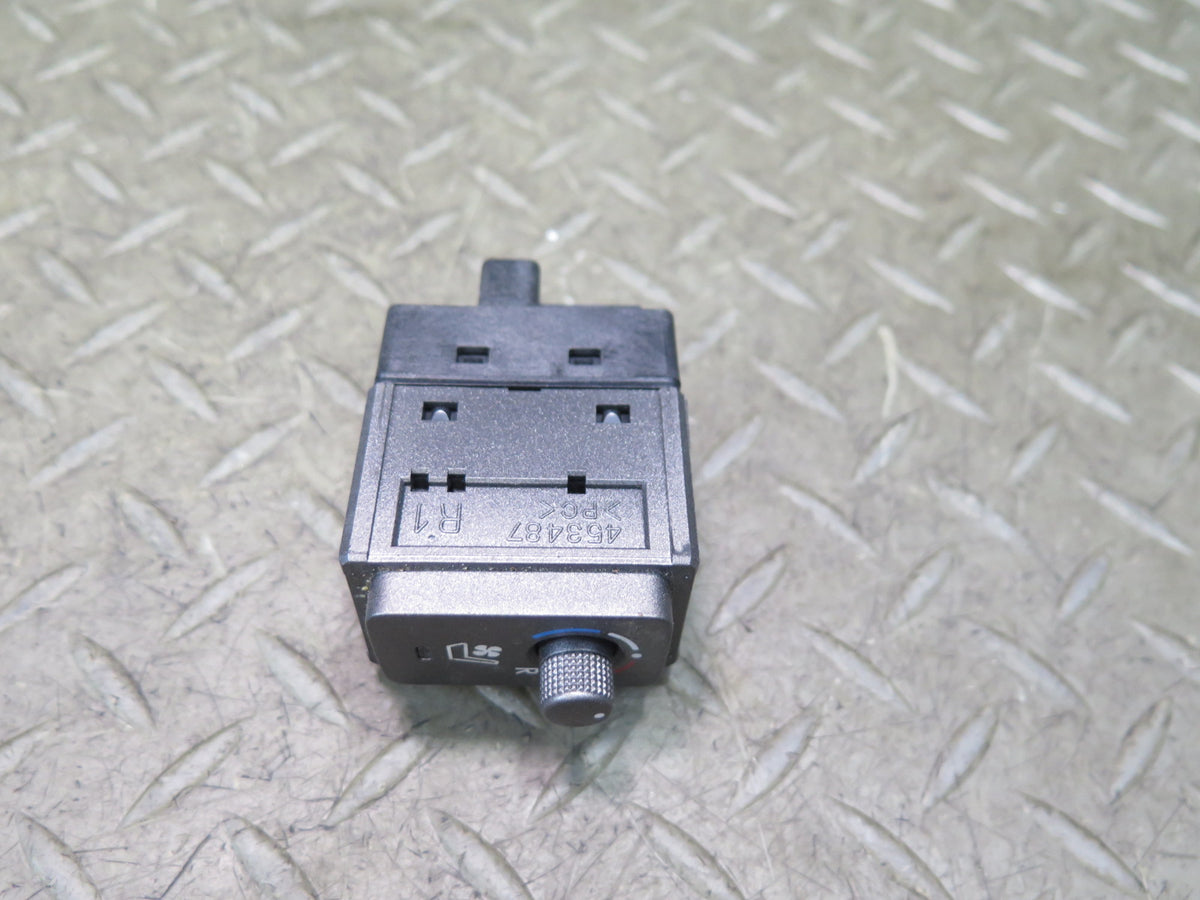 07-12 Lexus LS600h LS460 Front Right Passenger Heated Cooled Seat Switch OEM
