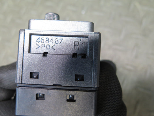07-12 Lexus LS600h LS460 Front Right Passenger Heated Cooled Seat Switch OEM