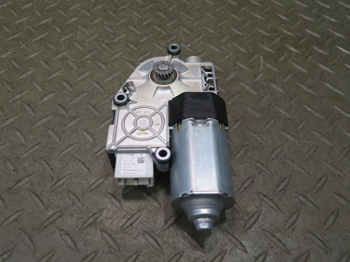2015-2025 Porsche Macan Sunroof Motor Drive Unit 95B959591B