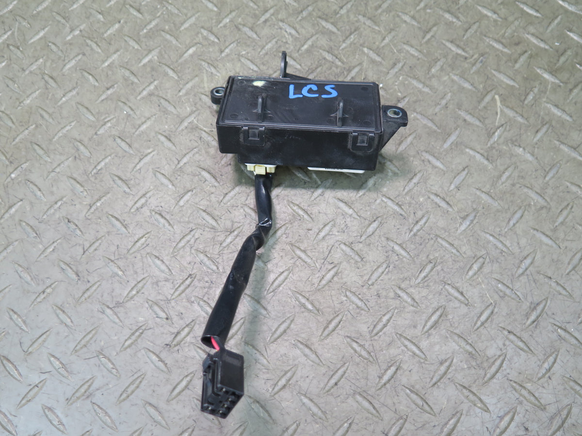 08-16 Lexus UVF46L LS600h Tilt  & Telescopic Control Module 89227-50130 OEM