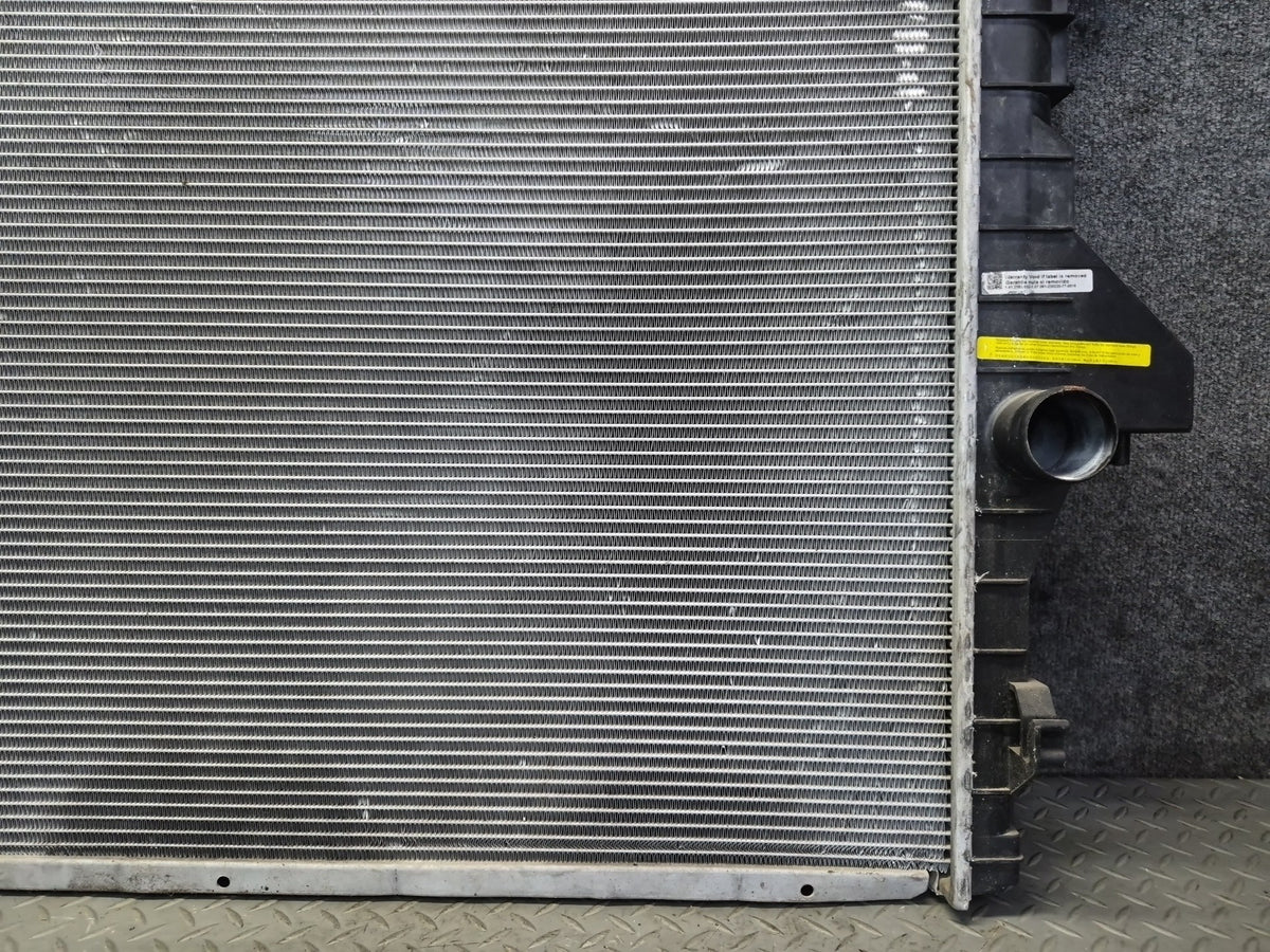 05-06 Dodge RAM SRT10 8.3L DR Engine Cooling Radiator OEM