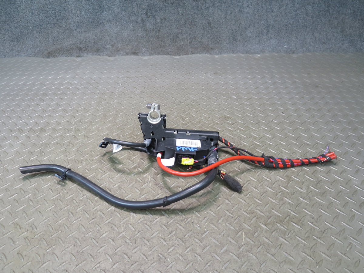 2015-2025 Porsche Macan Positive Battery Terminal Central Overload Protection