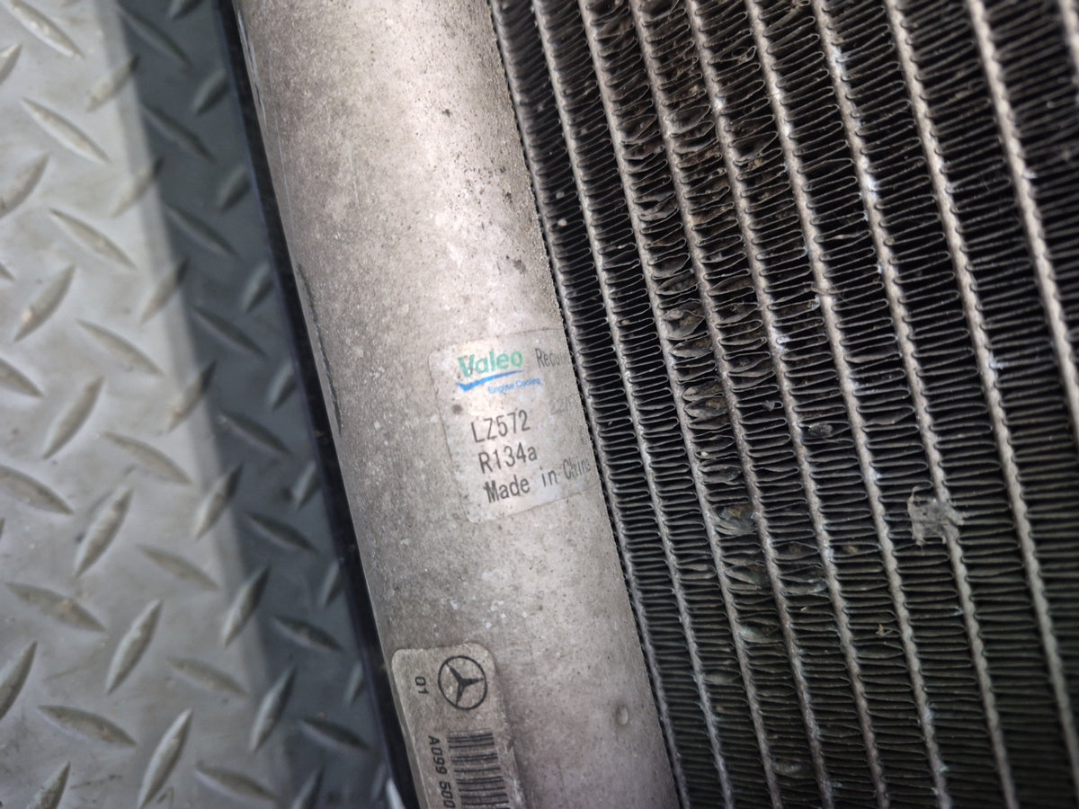 2012-2015 Mercedes W166 ML63 AMG Engine Cooling Fan Radiator A/C Condenser Assy