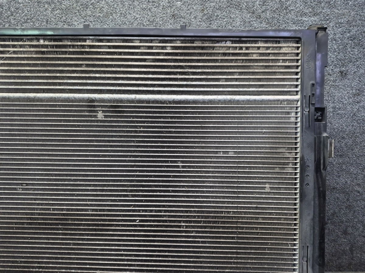 2012-2015 Mercedes W166 ML63 AMG Engine Cooling Fan Radiator A/C Condenser Assy