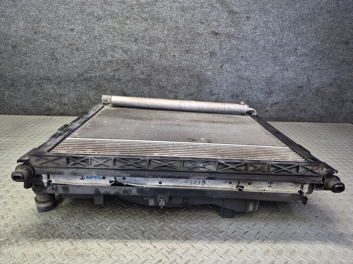 2012-2015 Mercedes W166 ML63 AMG Engine Cooling Fan Radiator A/C Condenser Assy