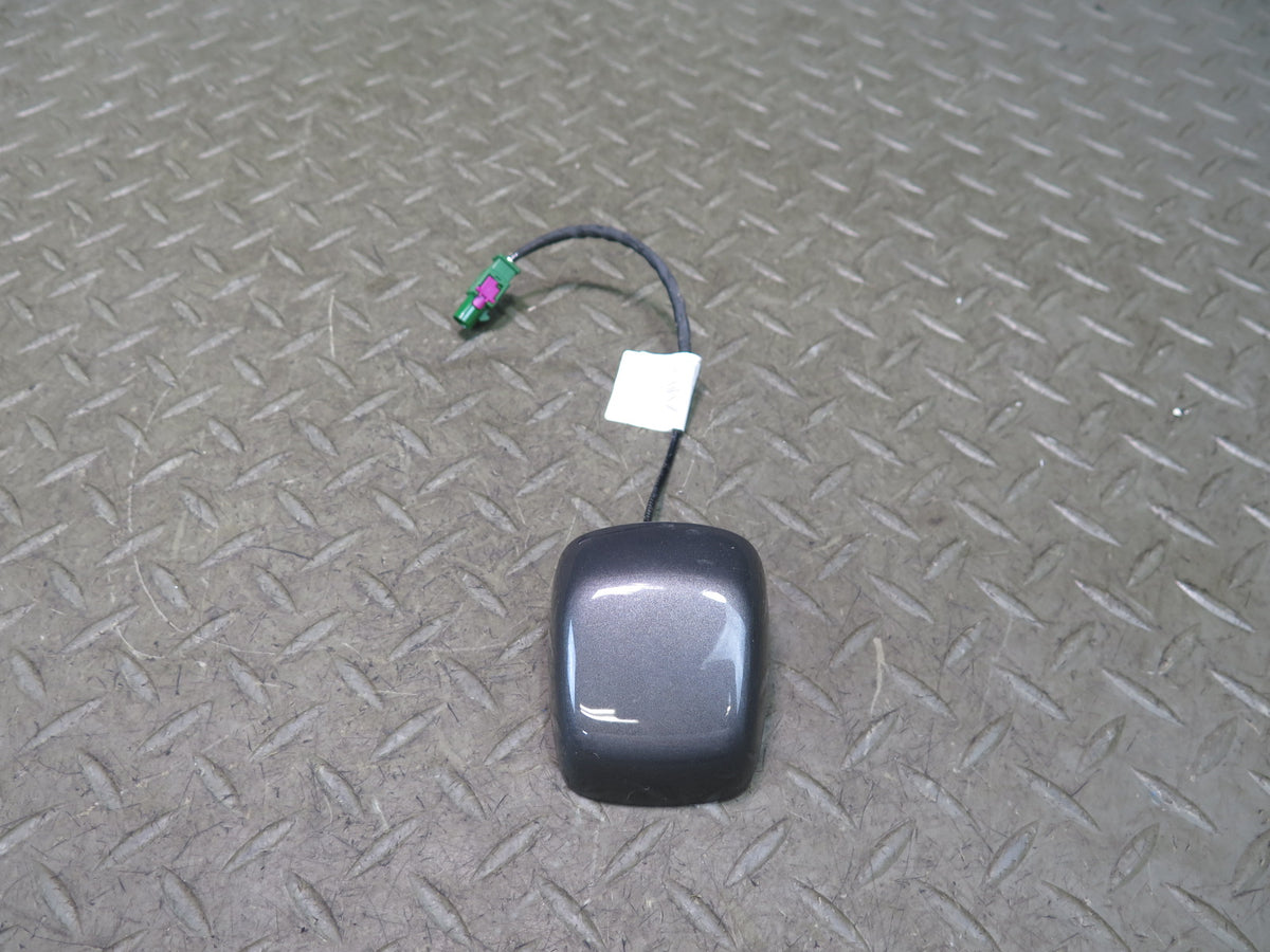 2015-2018 Porsche Macan Upper Roof Exterior Antenna Module