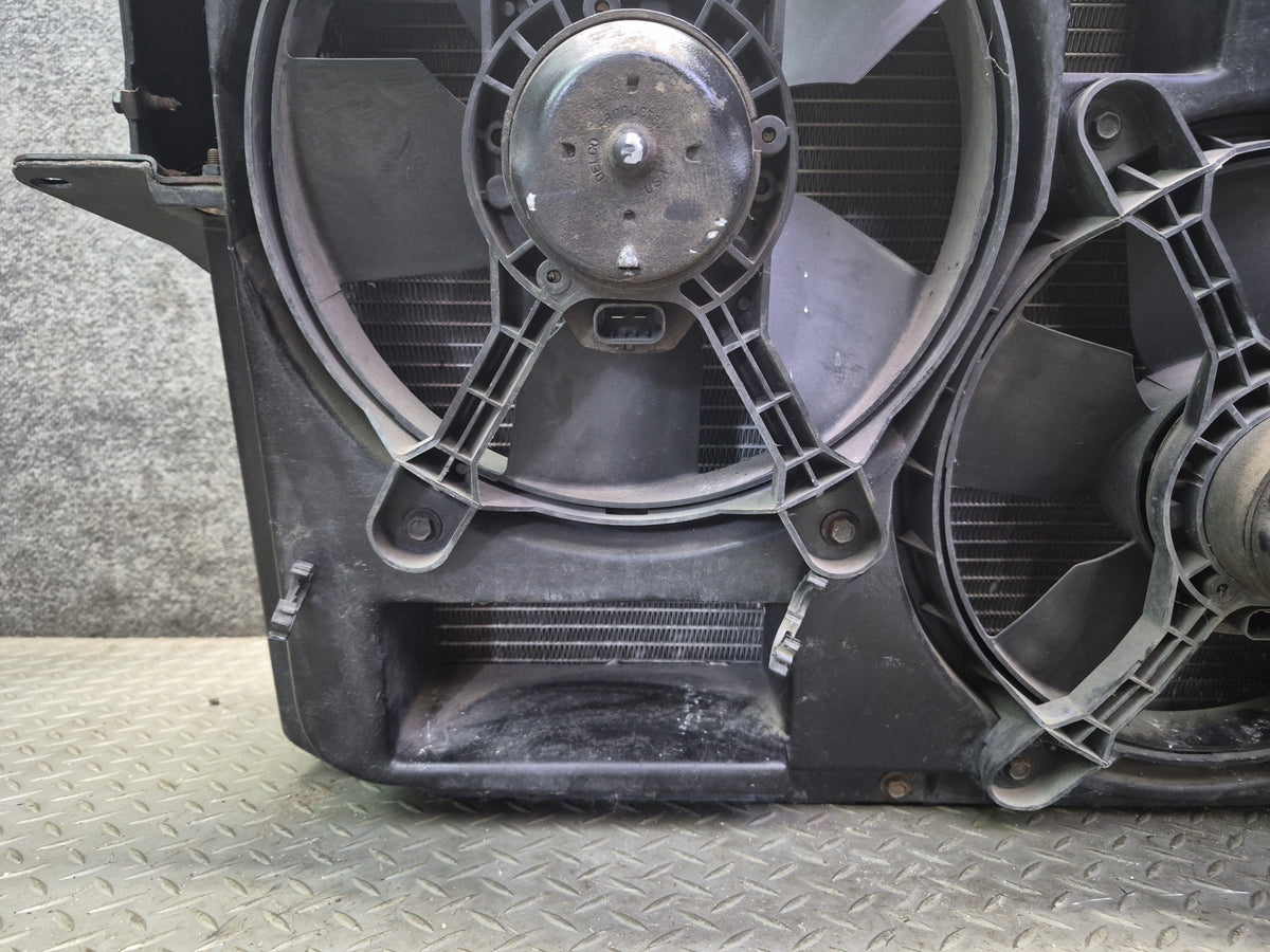 94-96 Chevrolet Corvette C4 A/T Engine Radiator AC Condenser Fan Shroud Assy OEM