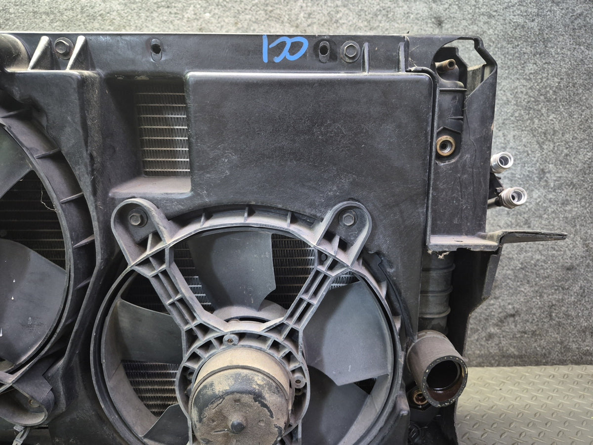 94-96 Chevrolet Corvette C4 A/T Engine Radiator AC Condenser Fan Shroud Assy OEM