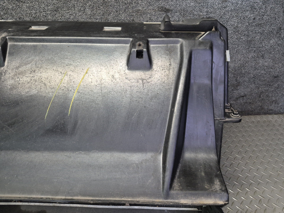 94-96 Chevrolet Corvette C4 A/T Engine Radiator AC Condenser Fan Shroud Assy OEM