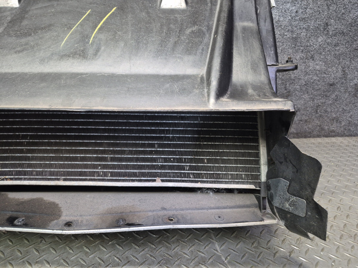 94-96 Chevrolet Corvette C4 A/T Engine Radiator AC Condenser Fan Shroud Assy OEM