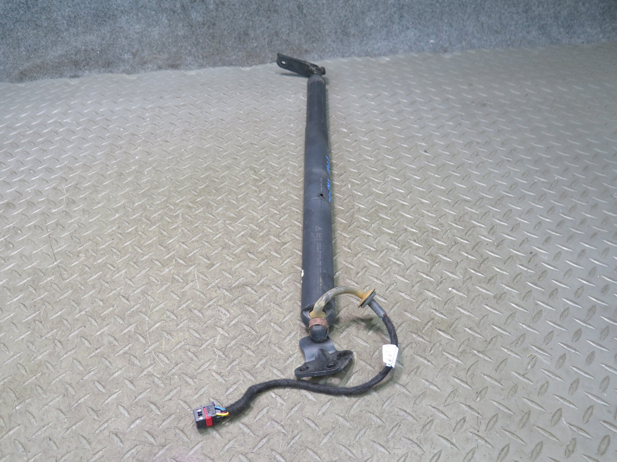 2015-2018 Porsche Macan Rear Left & Right Power Hatch Liftgate Strut Shock Set
