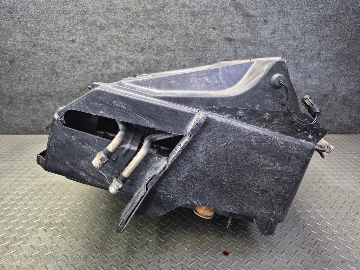 90-93 Chevy Corvette C4 A/T Engine Radiator AC Condenser Fan Shroud Assy Damaged