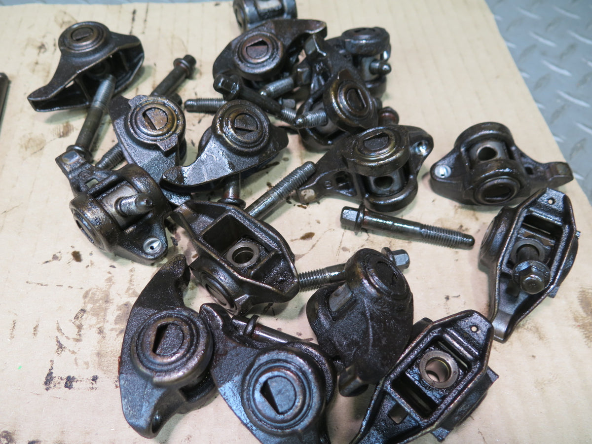 2003-2007 Hummer H2 6.0L V8 Engine Motor Rocker Arm Support Push Rod Lifter Set