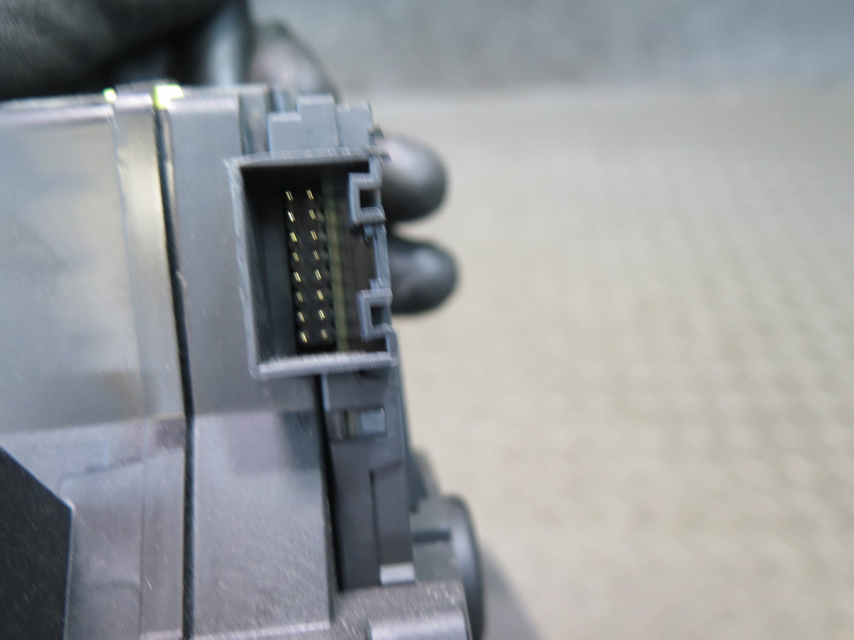 2015-2018 Porsche Macan A/T Automatic Transmission Shifter Lever