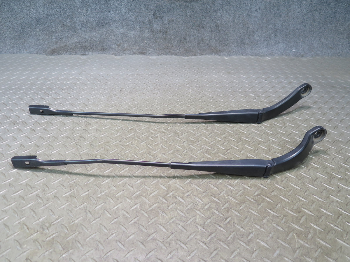 2015-2025 Porsche Macan Front Left & Right Side Wiper Arm Set of 2