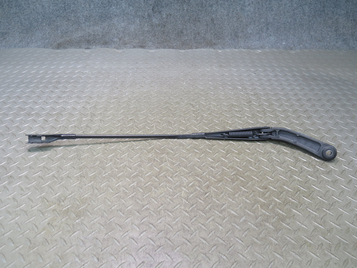 2015-2025 Porsche Macan Front Left & Right Side Wiper Arm Set of 2