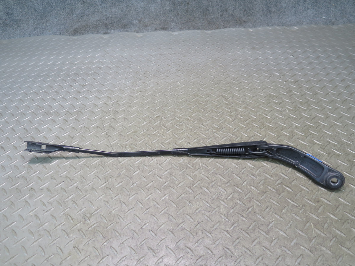 2015-2025 Porsche Macan Front Left & Right Side Wiper Arm Set of 2