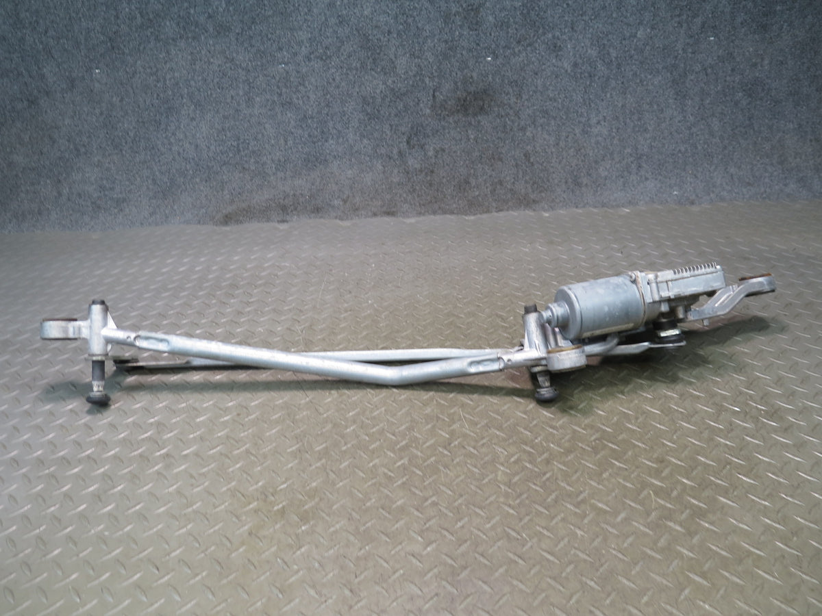 2010-2016 Porsche Panamera 970 Windshield Wiper Transmission Linkage w Motor