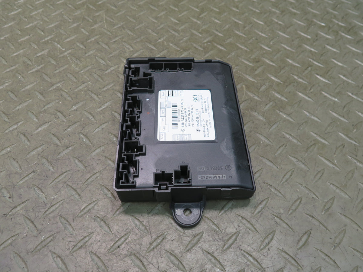 07-13 Mercedes W221 S-class Rear Left or Right Door Control Module OEM