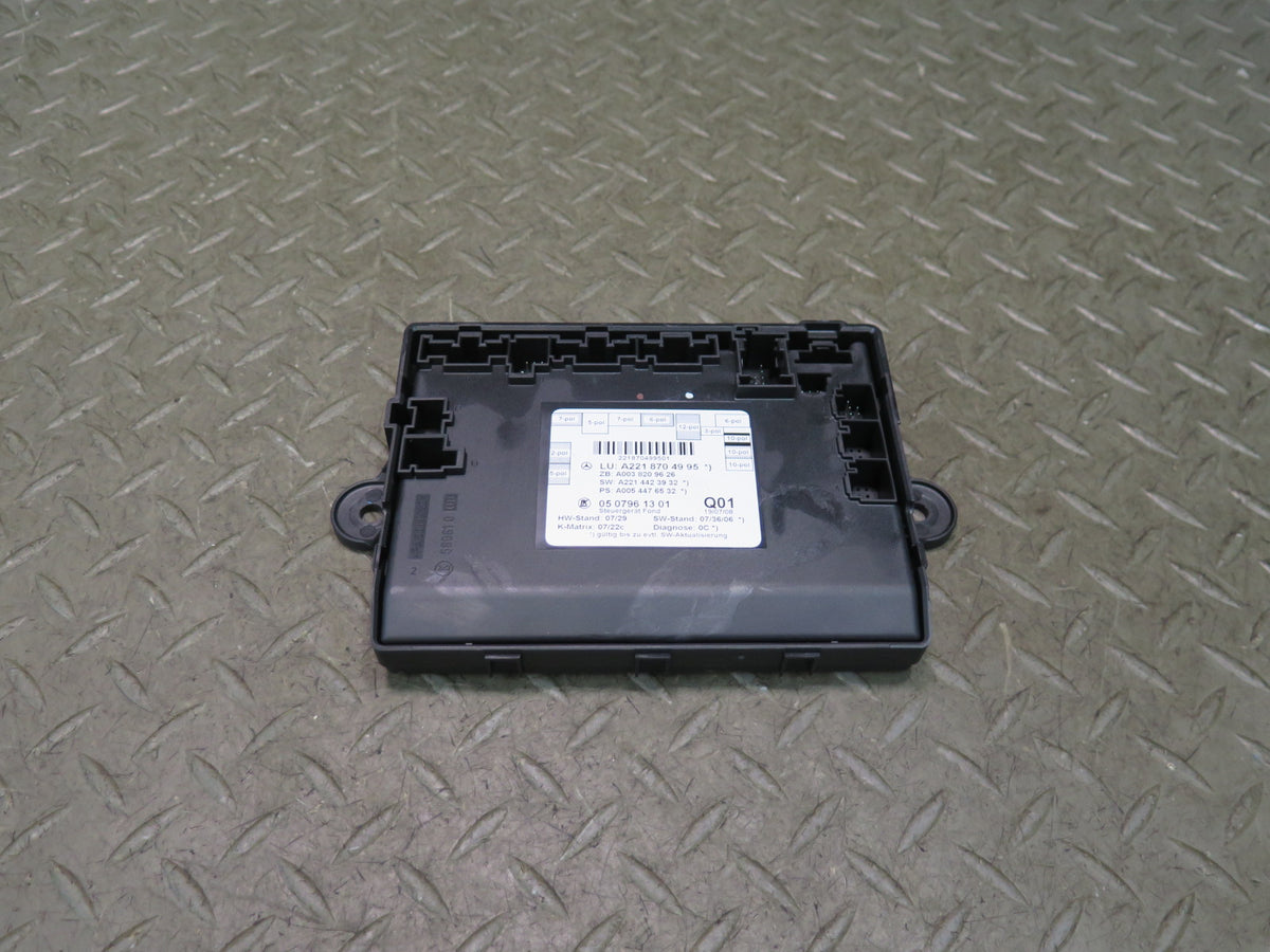 07-13 Mercedes W221 S-class Rear Left or Right Door Control Module OEM