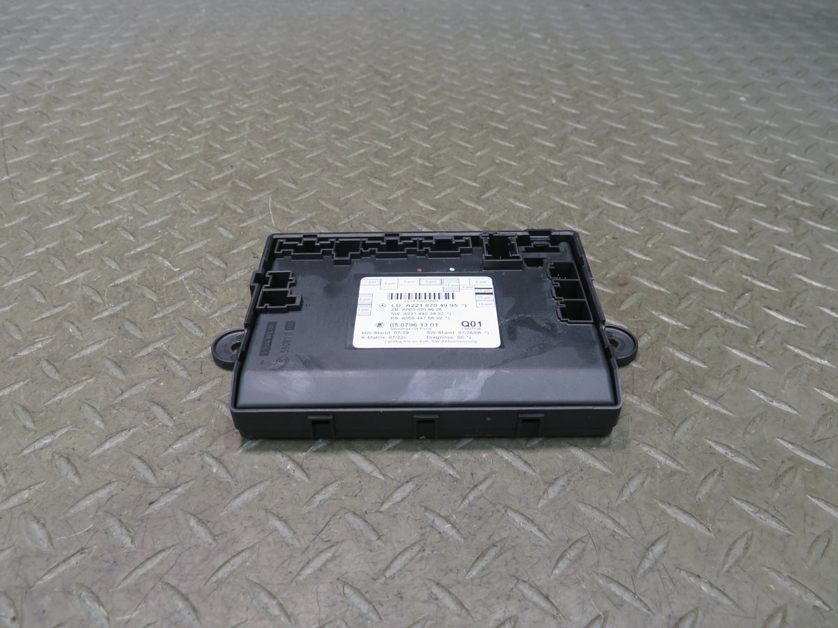 07-13 Mercedes W221 S-class Rear Left or Right Door Control Module OEM