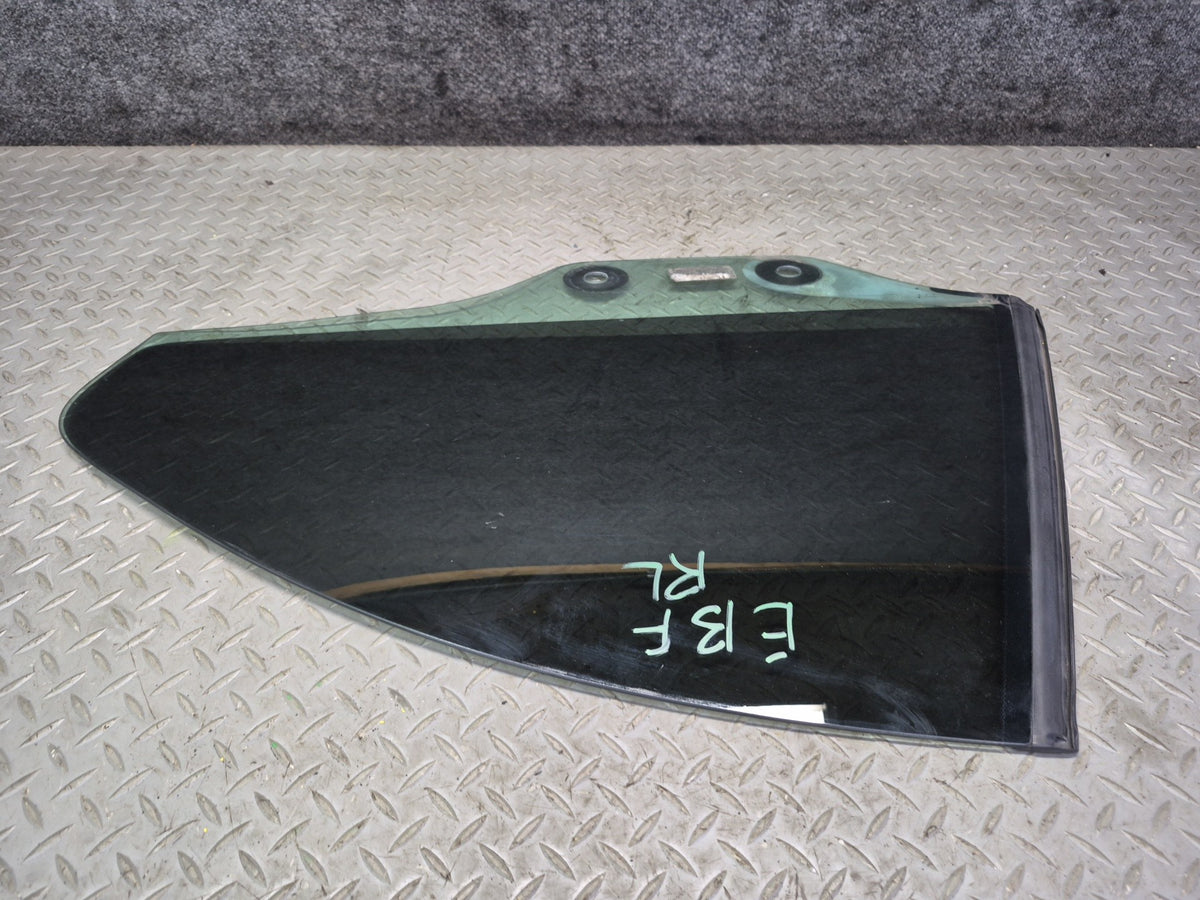 2015-2020 BMW F33 F83 M4 Convertible Rear Left Quarter Glass Window