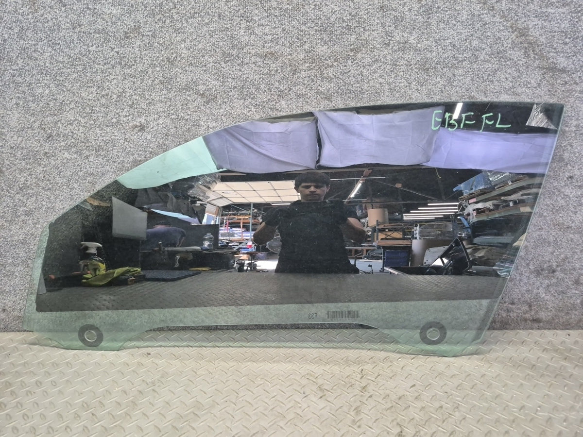 2015-2020 BMW F33 F83 M4 Convertible Left Driver Door Glass Window