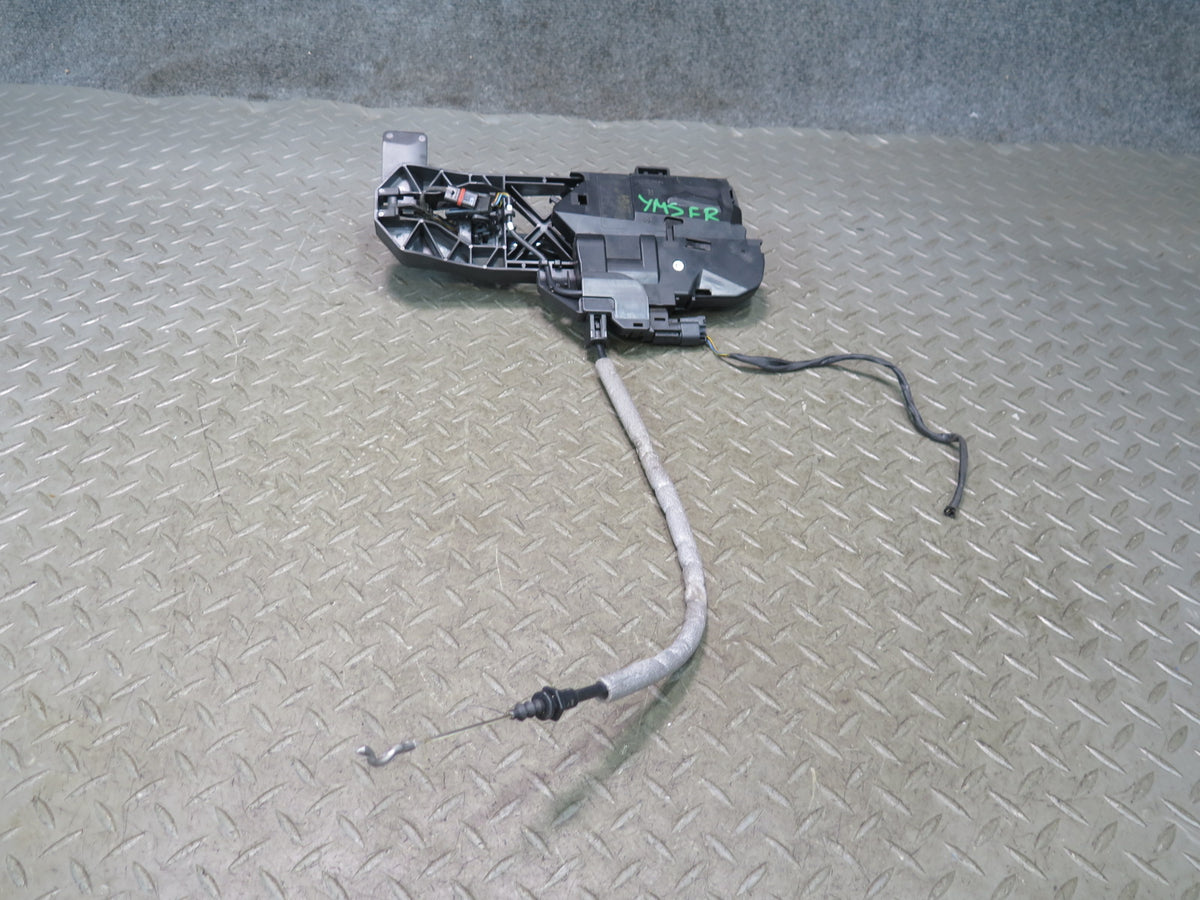 07-13 Mercedes W221 S-class Front Right Door Exterior Handle w Keyless Entry OEM