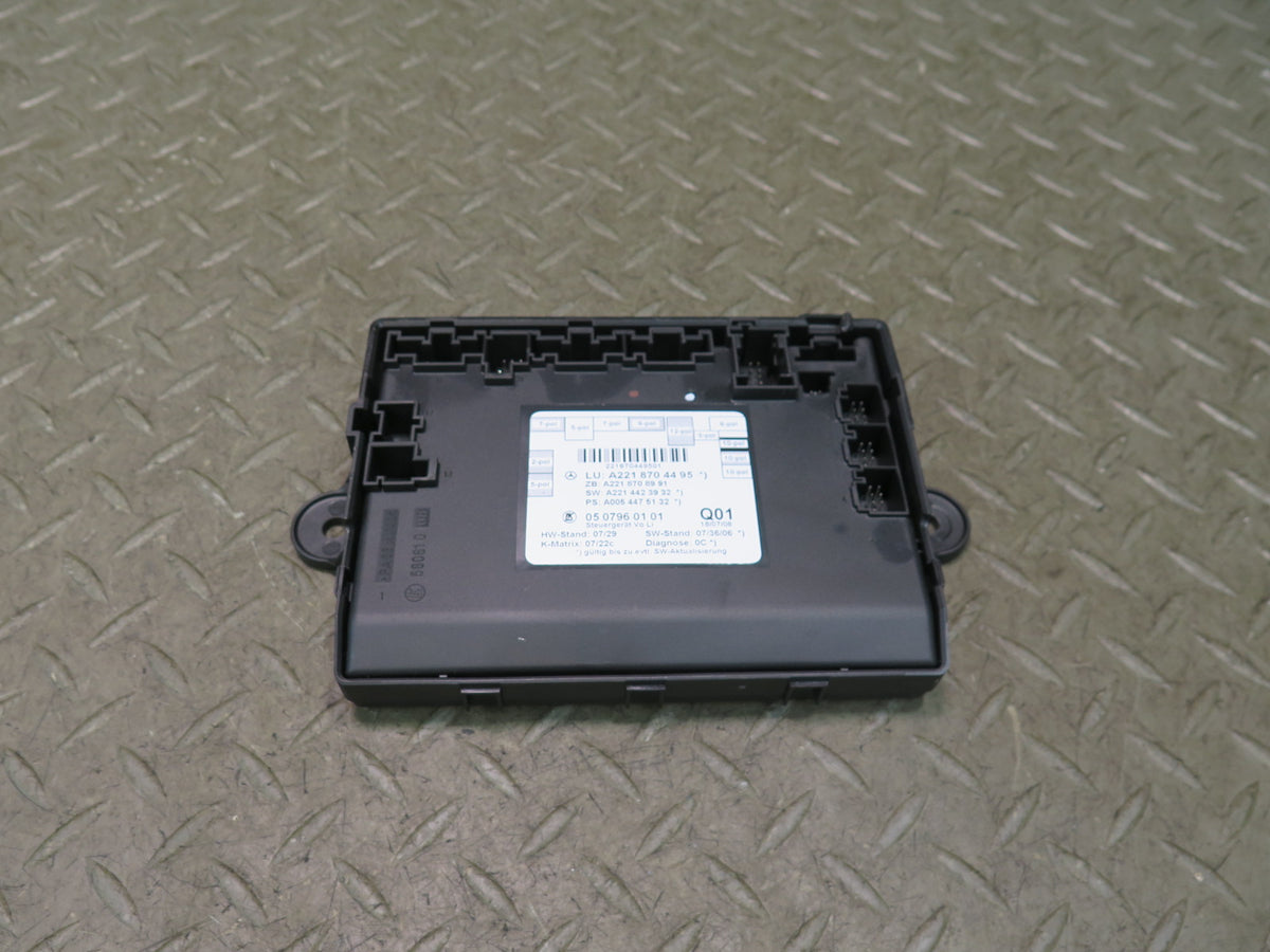 07-13 Mercedes W221 S-class Front Left Door Control Module 2218704495 OEM