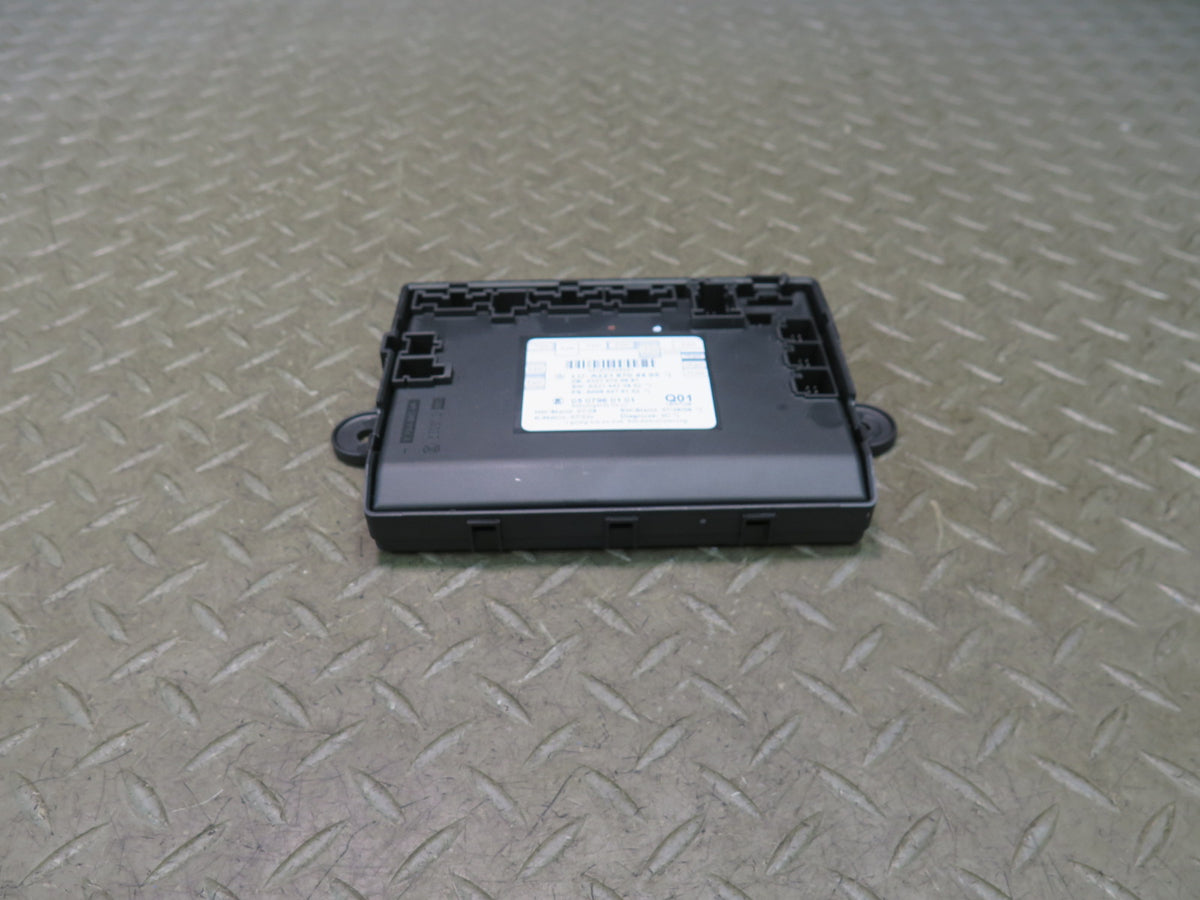 07-13 Mercedes W221 S-class Front Left Door Control Module 2218704495 OEM