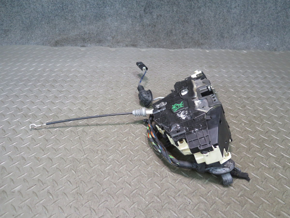 07-13 Mercedes W221 S-class Front Right Door Lock Latch Actuator 2217301635 OEM