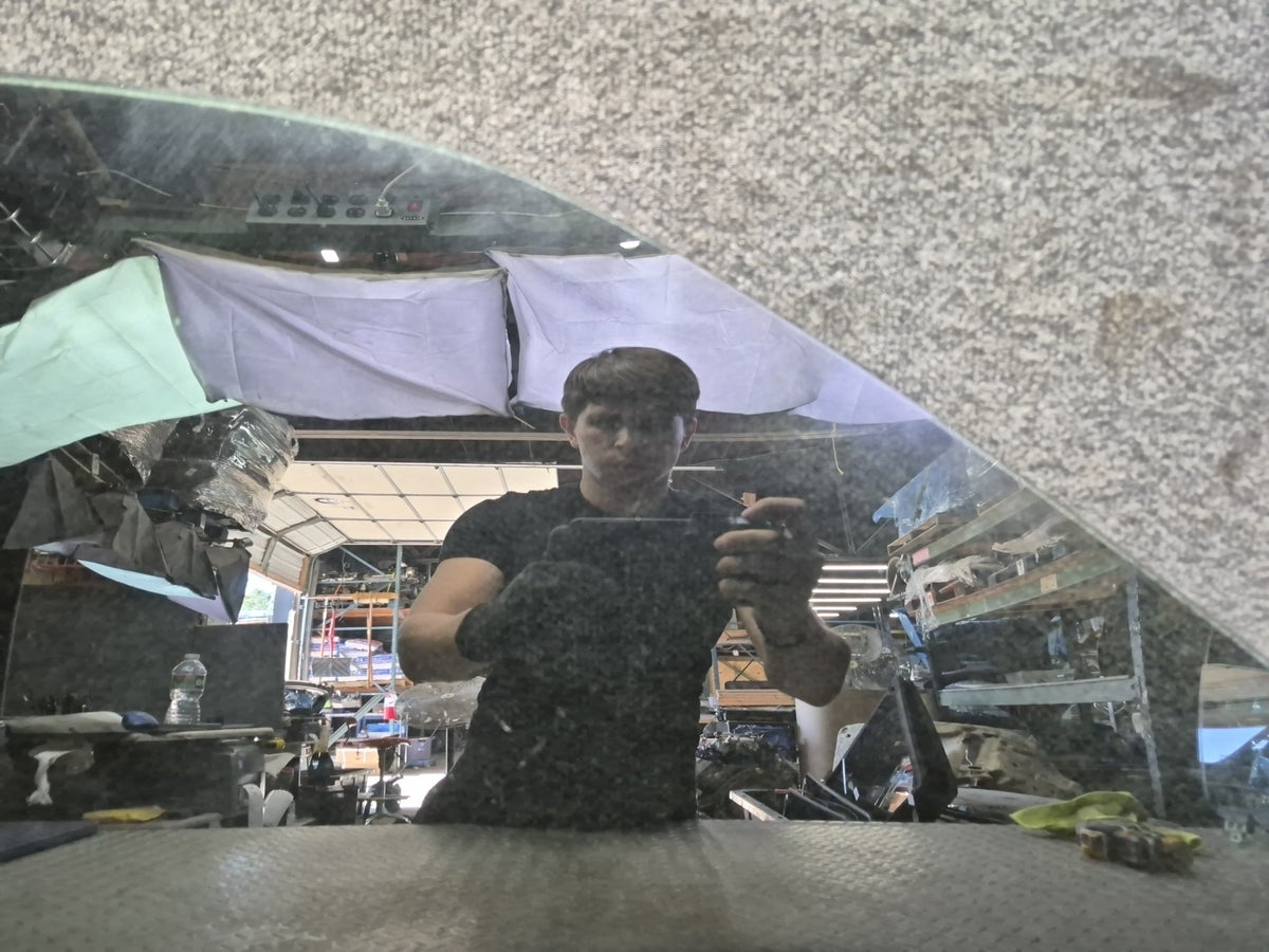 04-05 Lexus JCE10L IS300 Front Right Passenger Door Glass Window Tinted OEM