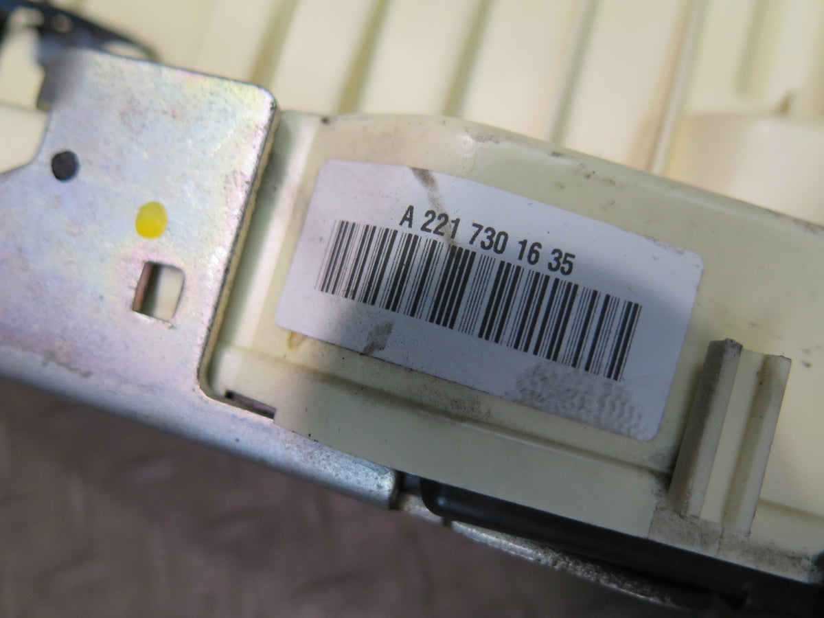 07-13 Mercedes W221 S-class Rear Right Door Lock Latch Actuator 2217301635 OEM
