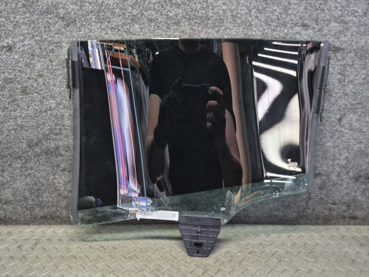 2010-2016 Porsche Panamera 970 Rear Left Door Glass Window