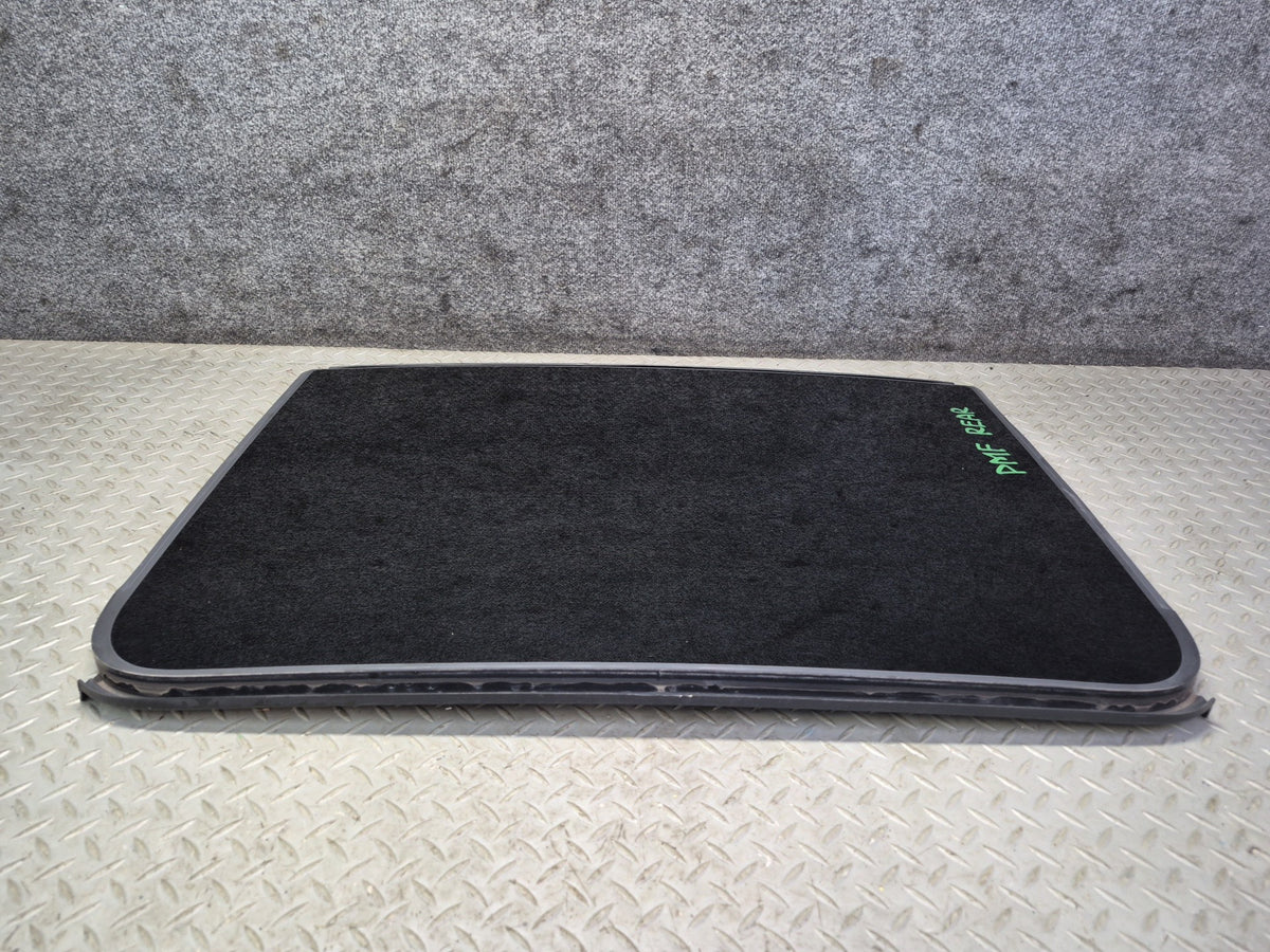 2015-2018 Porsche Macan Rear Panoramic Sunroof Glass Panel