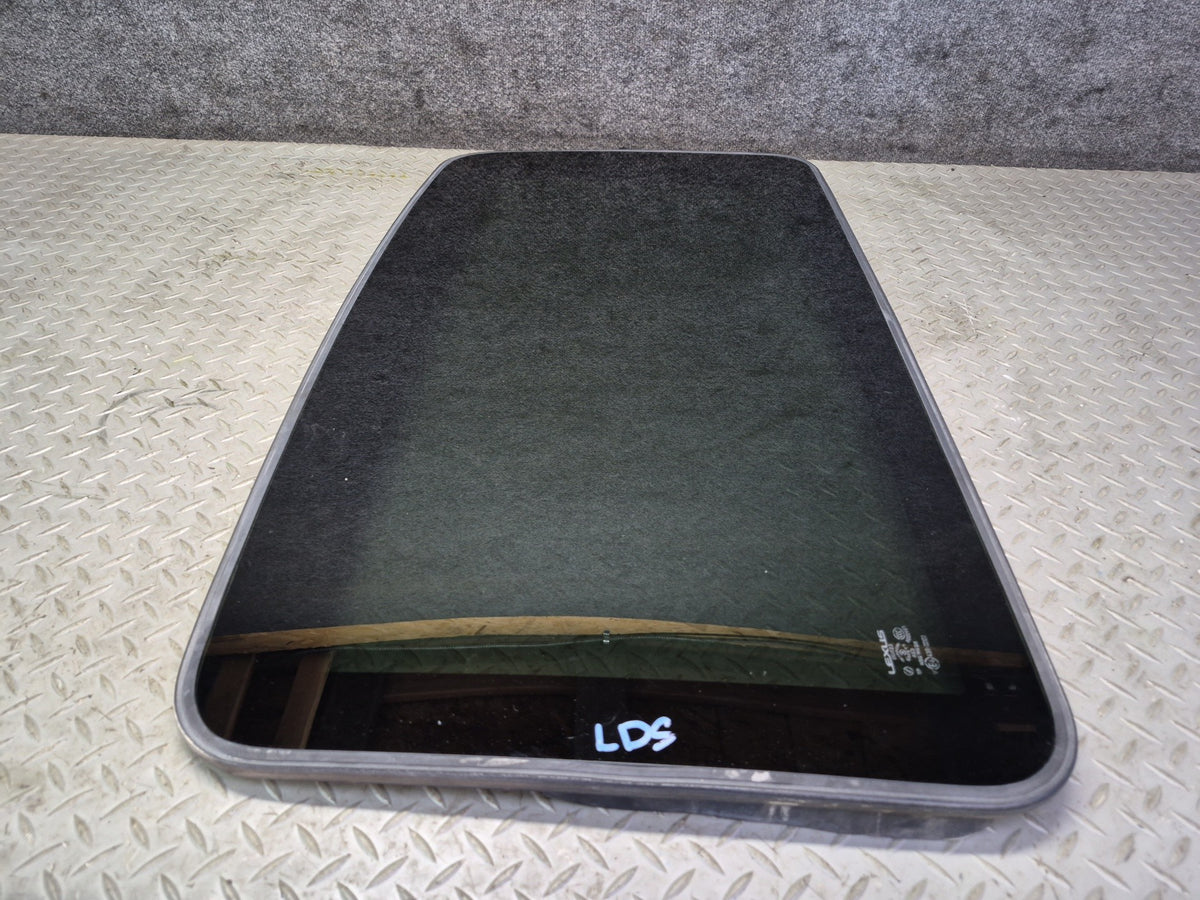 01-06 Lexus UCF30L LS430 Sunroof Moonroof Glass Window Panel OEM