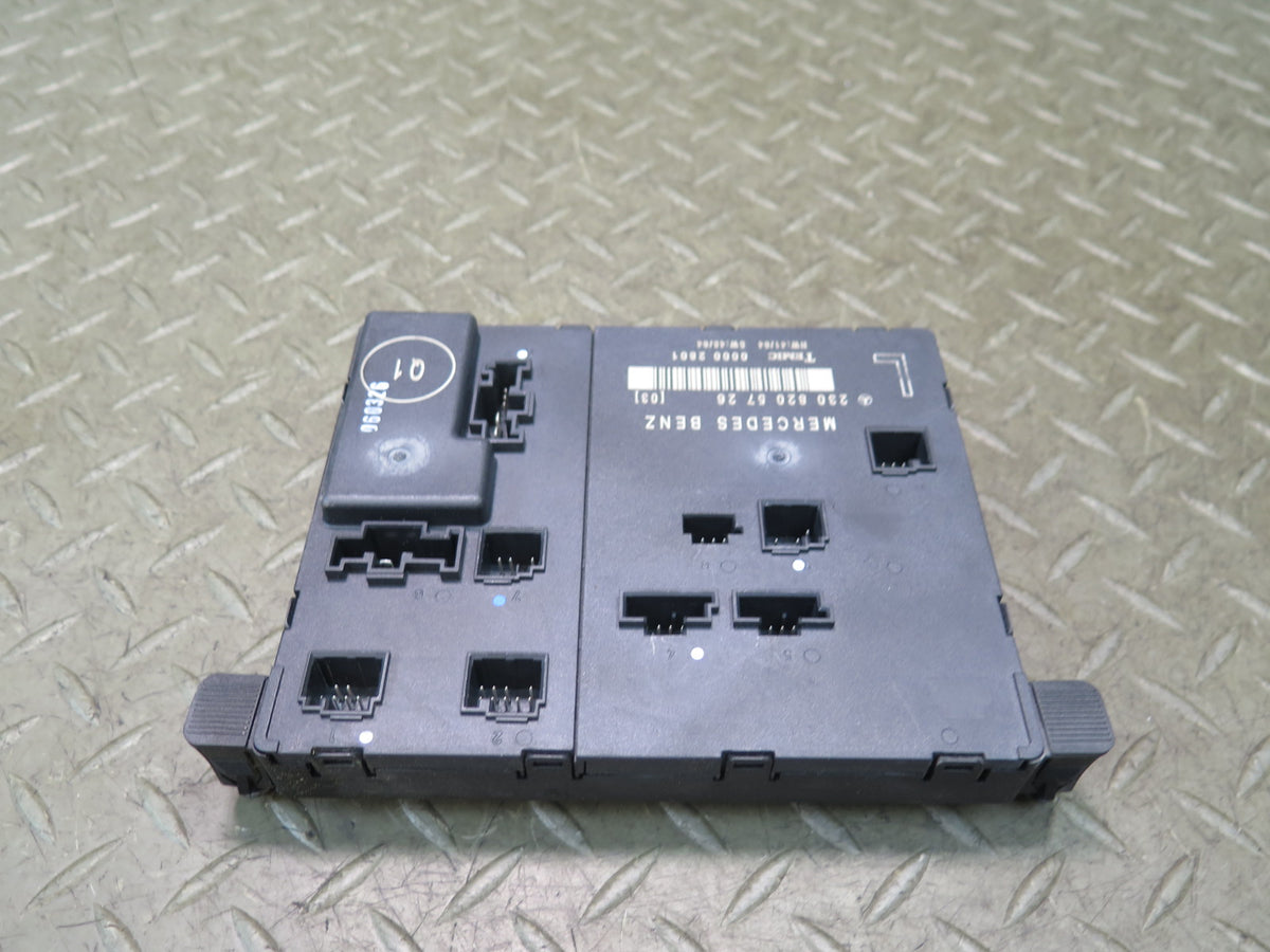 03-12 Mercedes R230 SL550 Front Left Door Control Module 2308205726 OEM