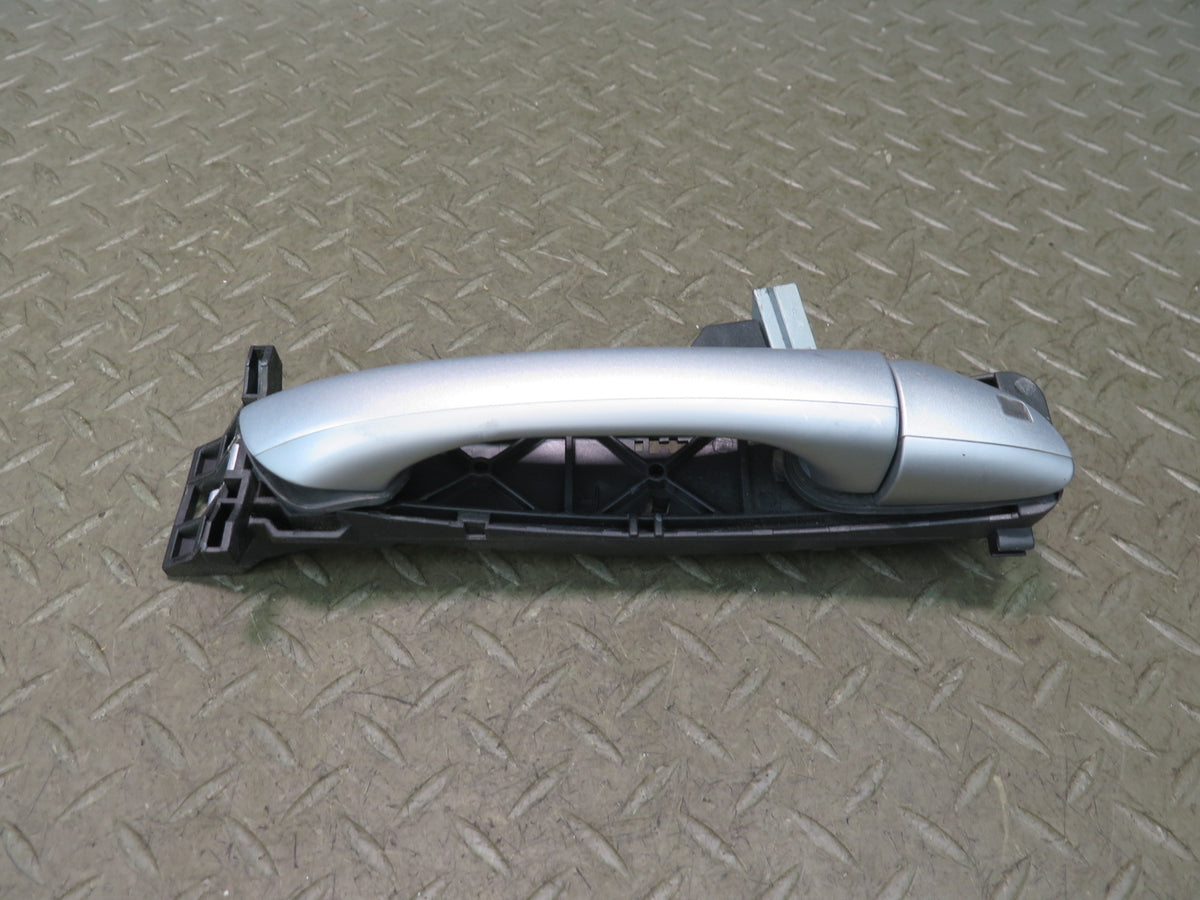 07-12 Mercedes R230 SL550 Right Passenger Door Exterior Handle Silver OEM