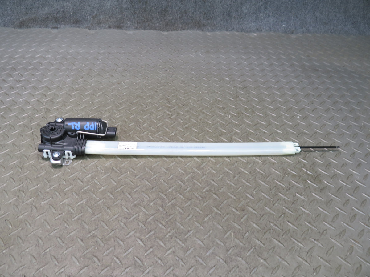 2010-2016 Porsche Panamera 970 Rear Left Door Window Sunshade Motor Assembly