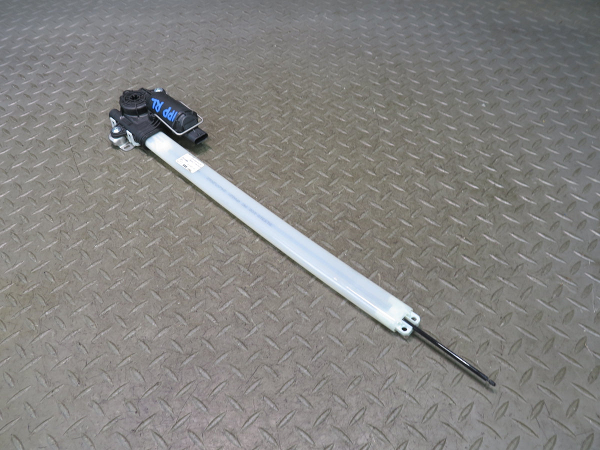 2010-2016 Porsche Panamera 970 Rear Left Door Window Sunshade Motor Assembly