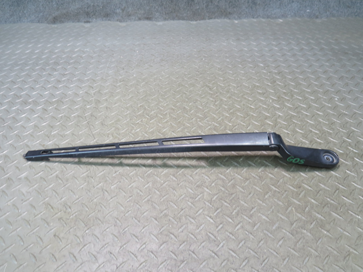 07-15 Audi 4L Q7 Set of 2 Front Left & Right Windshield Wiper Arm OEM