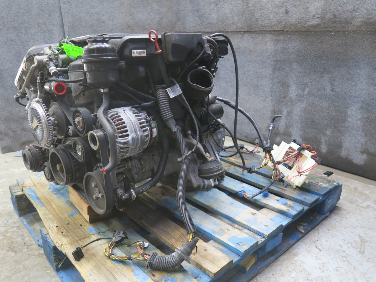 03-06 BMW E46 330i 330ci 3.0L M54 M54B30 RWD Complete Engine Motor 110K Miles