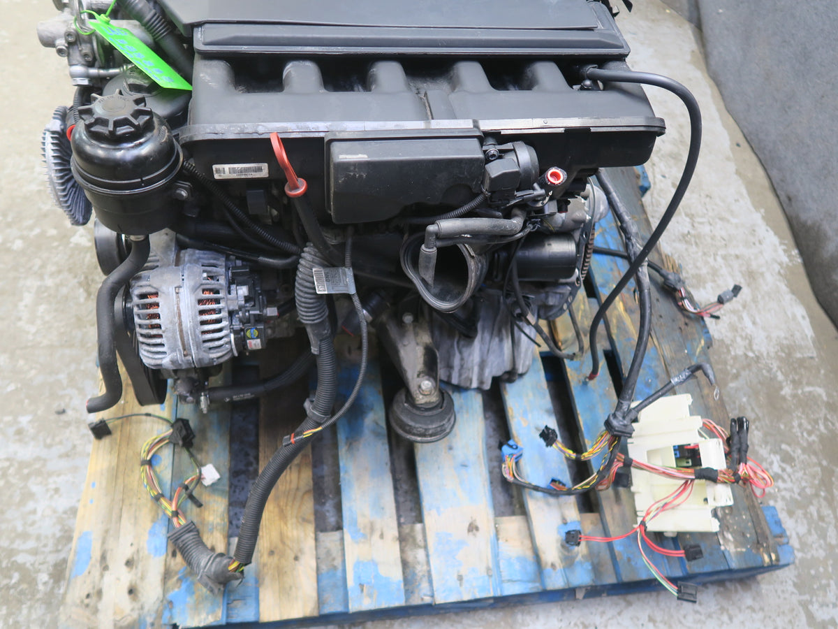03-06 BMW E46 330i 330ci 3.0L M54 M54B30 RWD Complete Engine Motor 110K Miles