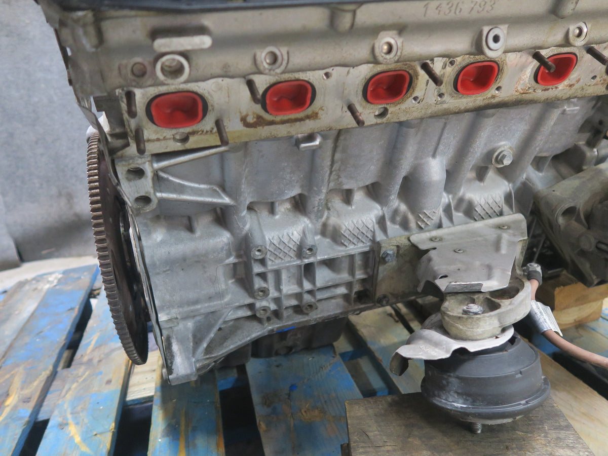 03-06 BMW E46 330i 330ci 3.0L M54 M54B30 RWD Complete Engine Motor 110K Miles