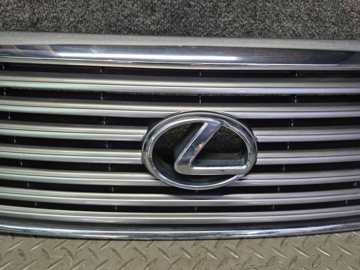 04-06 Lexus UCF30L LS430 Front Upper Hood Chrome Grille w Emblem OEM