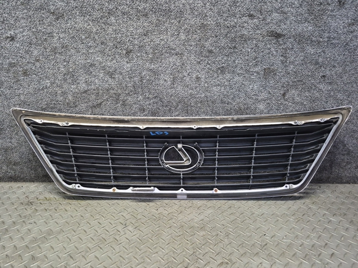 04-06 Lexus UCF30L LS430 Front Upper Hood Chrome Grille w Emblem OEM