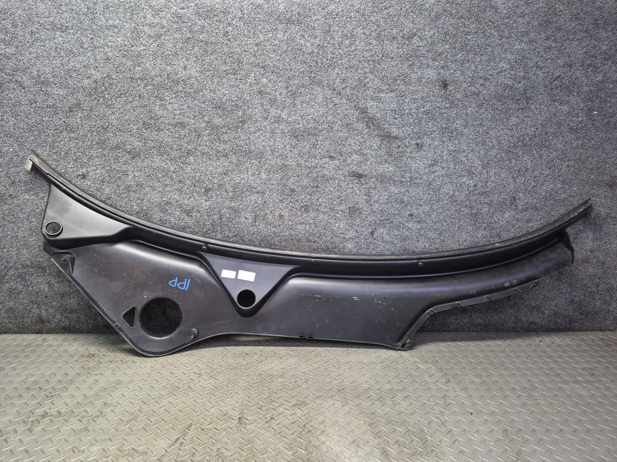 2010-2016 Porsche Panamera 970 Windshield Wiper Vent Cowl Trim Panel 97055556302