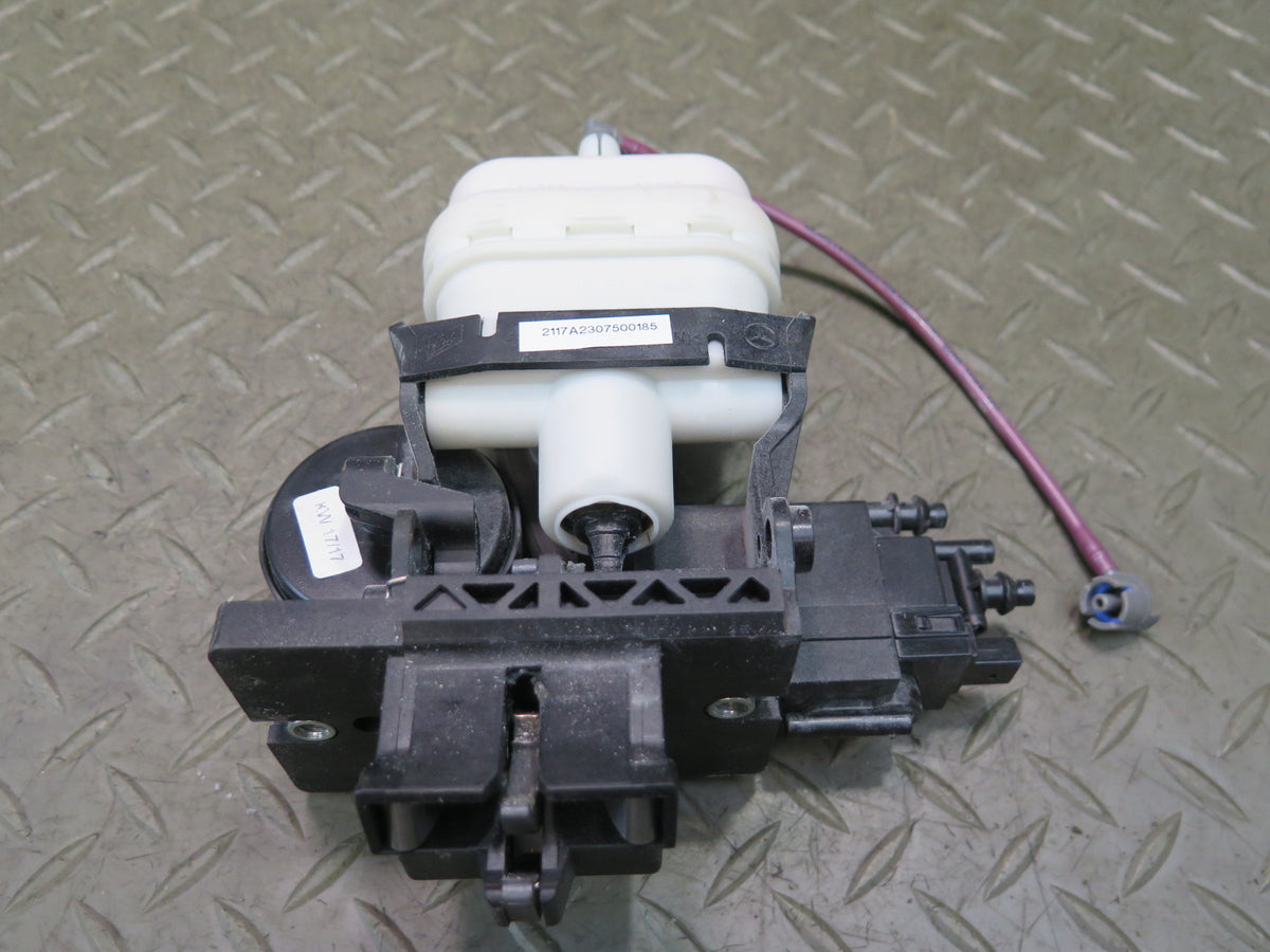 03-12 Mercedes R230 Sl-class Rear Trunk Lid Lock Latch Actuator 2307500185 OEM