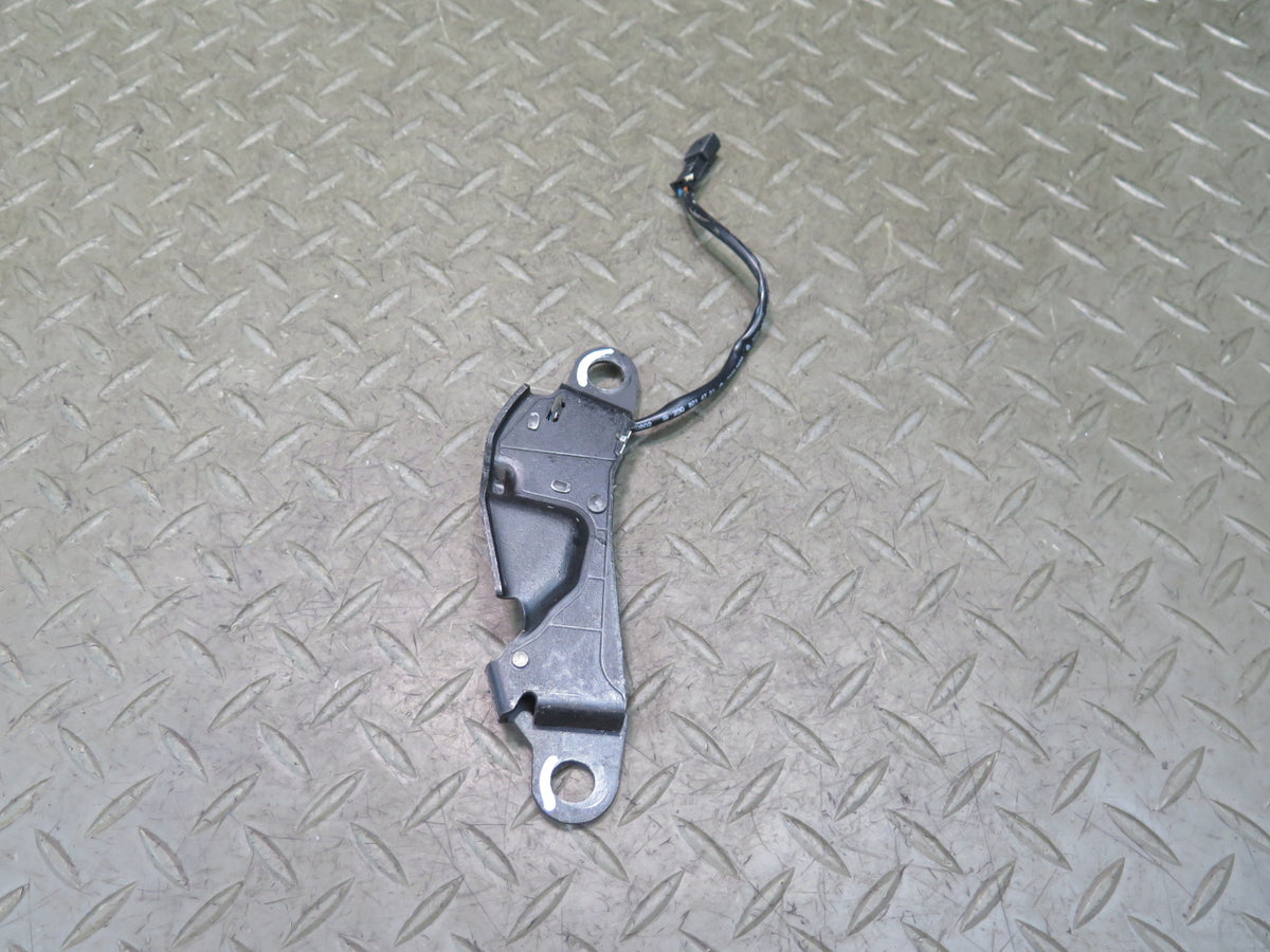 03-12 Mercedes R230 SL550 Convertible Set of 2 TOP Roof Lock Latch Catch OEM